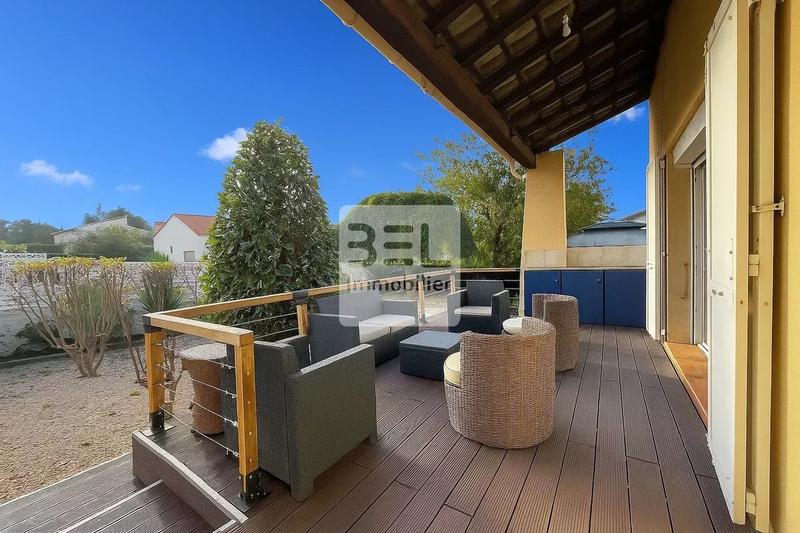 Maison - 163 m² - 7 pièces