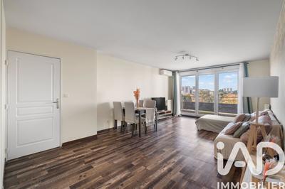 Appartement - 89 m² - 4 pièces