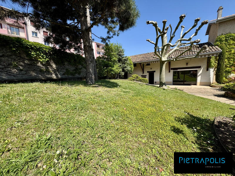 Maison - 112 m² - 4 pièces