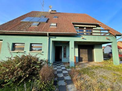 Maison - 182 m² - 8 pièces