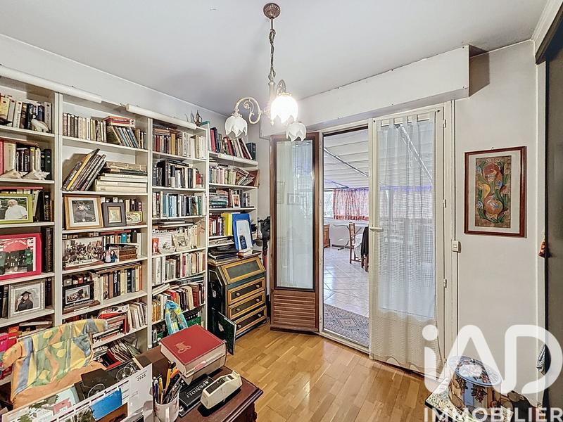 Maison - 239 m² - 9 pièces