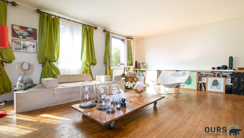 Maison - 140 m² - 5 pièces