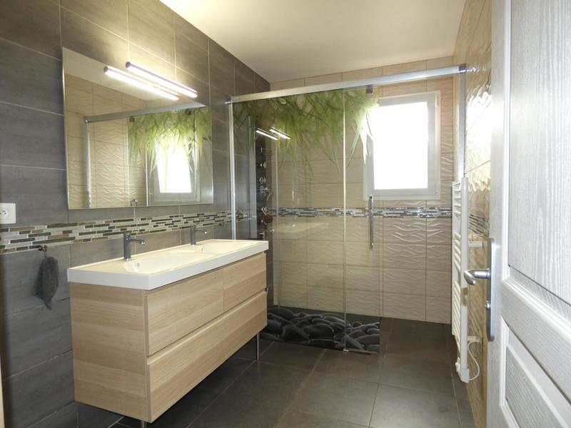 Villa - 103 m² - 5 pièces