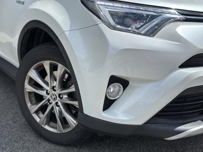 Toyota Rav4 Hybrid 197 Ch Lounge / Tres Bon Etat