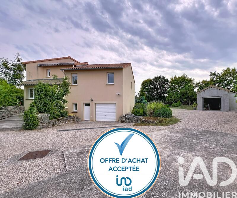 Maison - 165 m² - 8 pièces