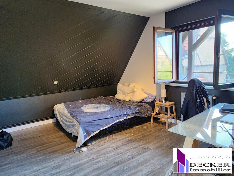 Maison - 207 m² - 8 pièces