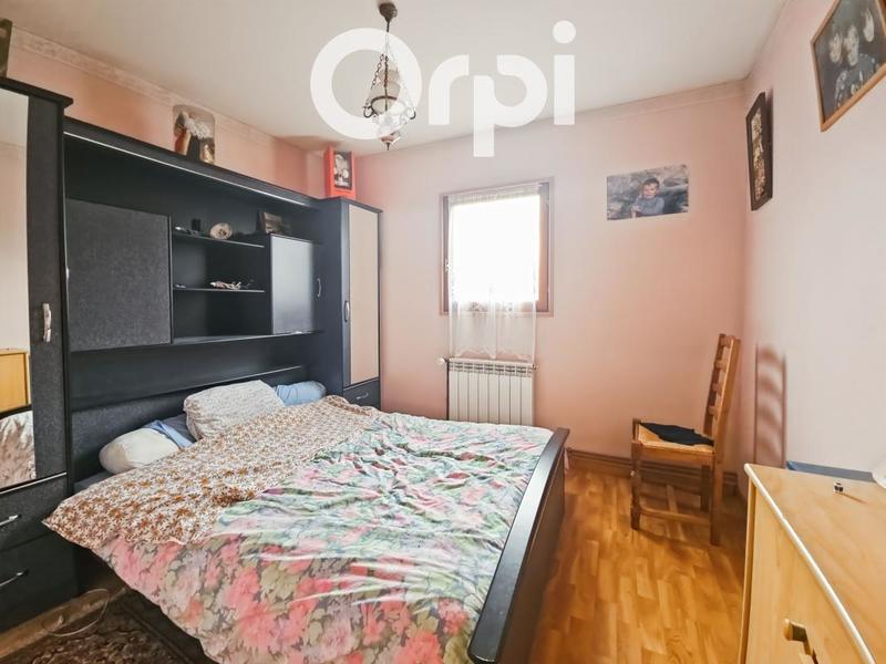 Maison - 96 m² - 3 pièces