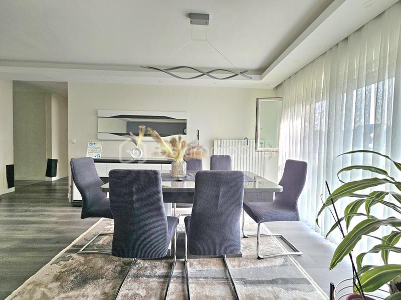 Appartement - 84 m² - 3 pièces