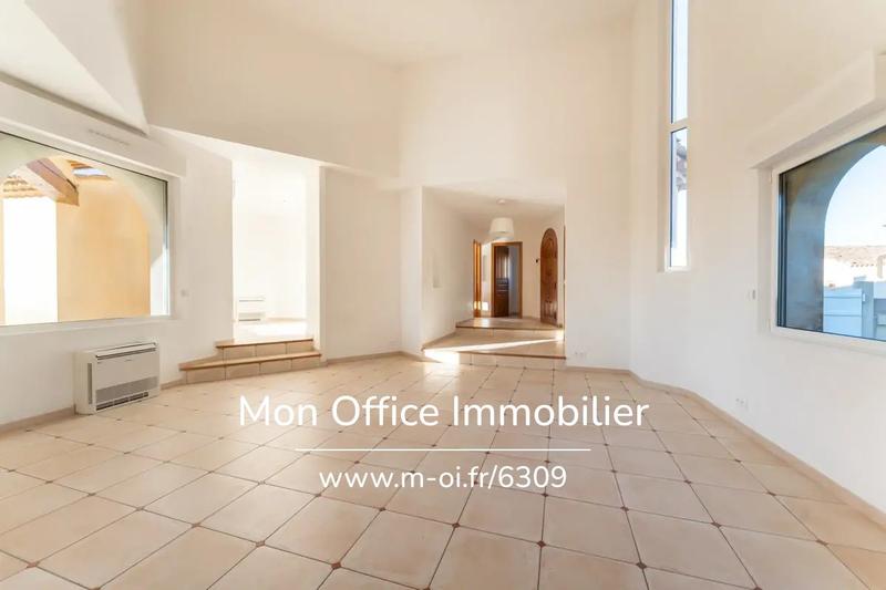 Maison - 178 m² - 6 pièces
