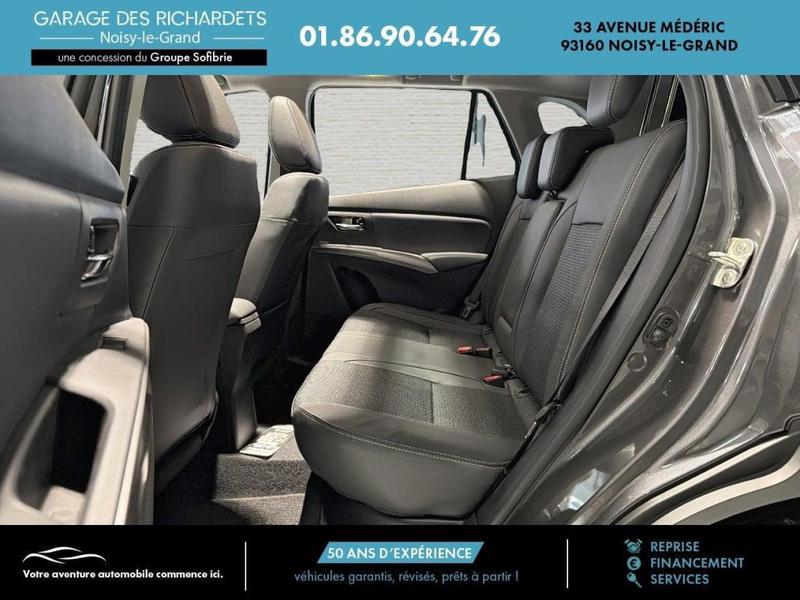 Suzuki Sx4 s-Cross 1.5 Dualjet Hybrid Style Auto My 25