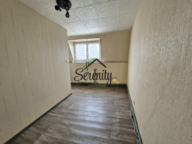 Maison - 85 m² - 5 pièces