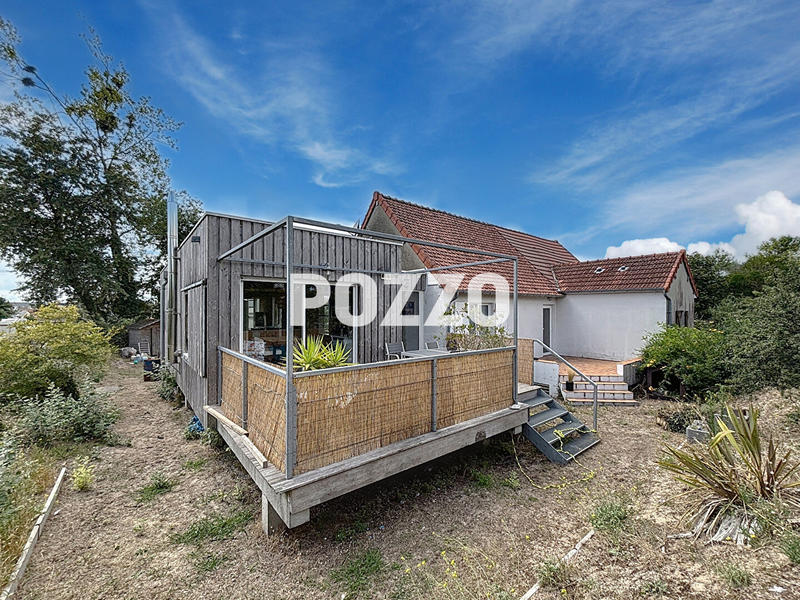 Maison - 85 m² - 5 pièces