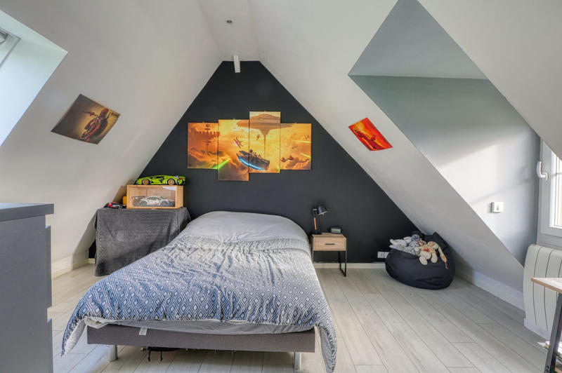 Maison - 150 m² - 8 pièces