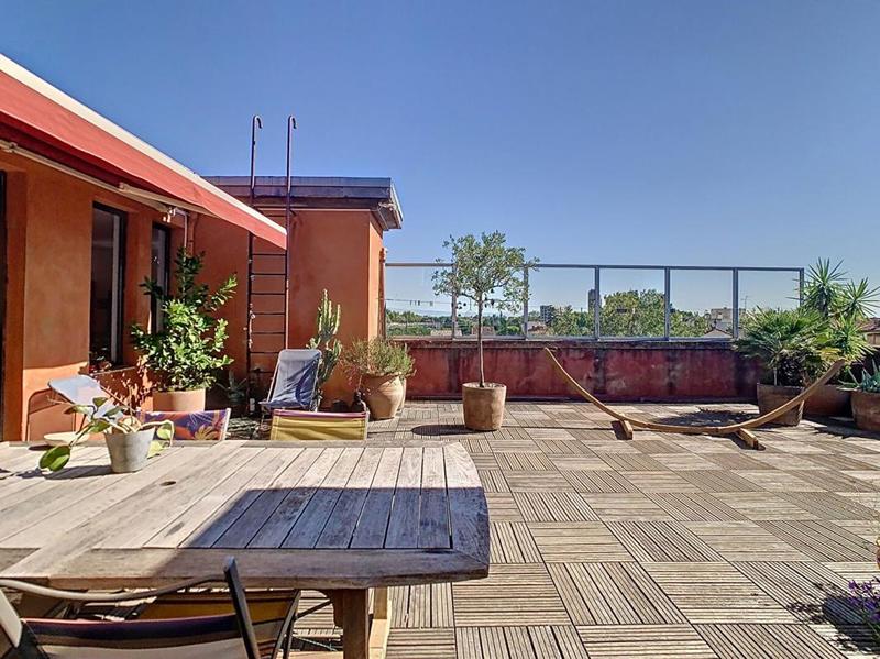 Appartement - 211 m² - 5 pièces