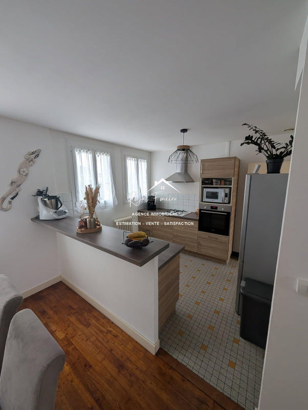 Maison - 79 m² - 5 pièces