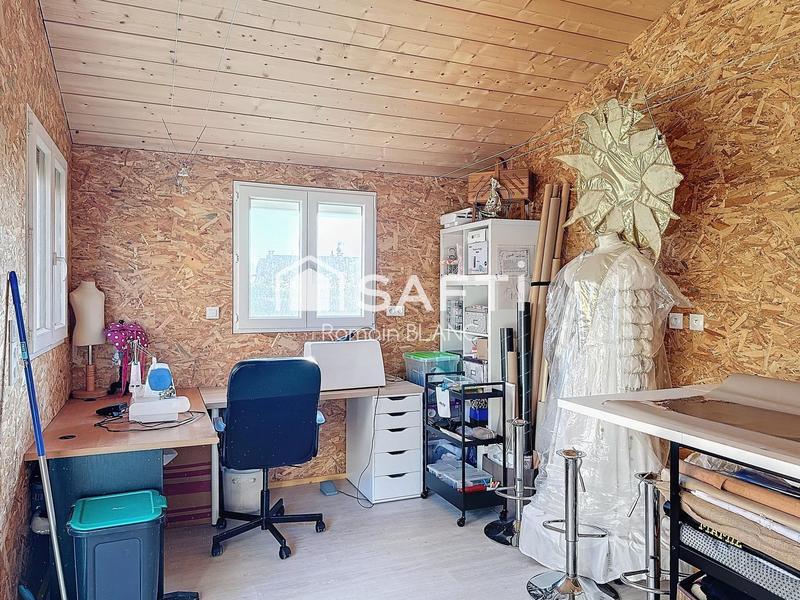 Maison - 121 m² - 5 pièces