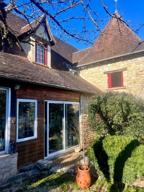 Maison - 105 m² - 6 pièces