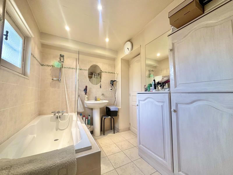 Maison - 115 m² - 5 pièces