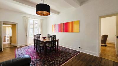 Propriété - 450 m² - 17 pièces