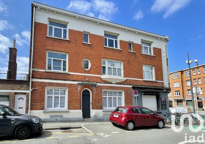 Maison de ville - 223 m² - 9 pièces