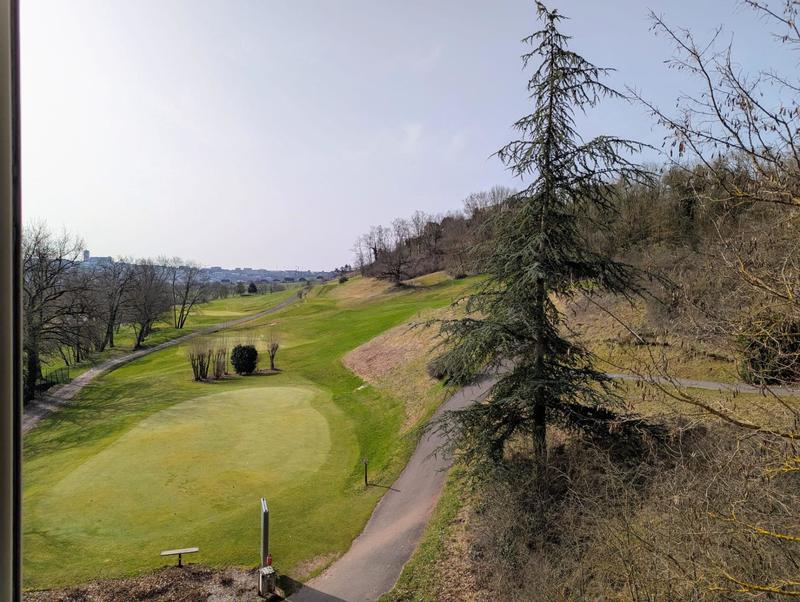 Duplex - 198 m² - 5 pièces