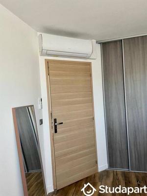 Chambre - 15 m² - 1 pièce