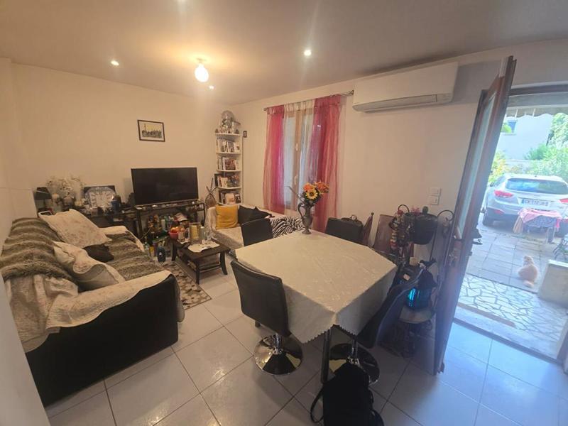 Immeuble - 75 m² - 4 pièces