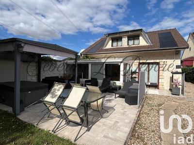 Maison - 145 m² - 8 pièces