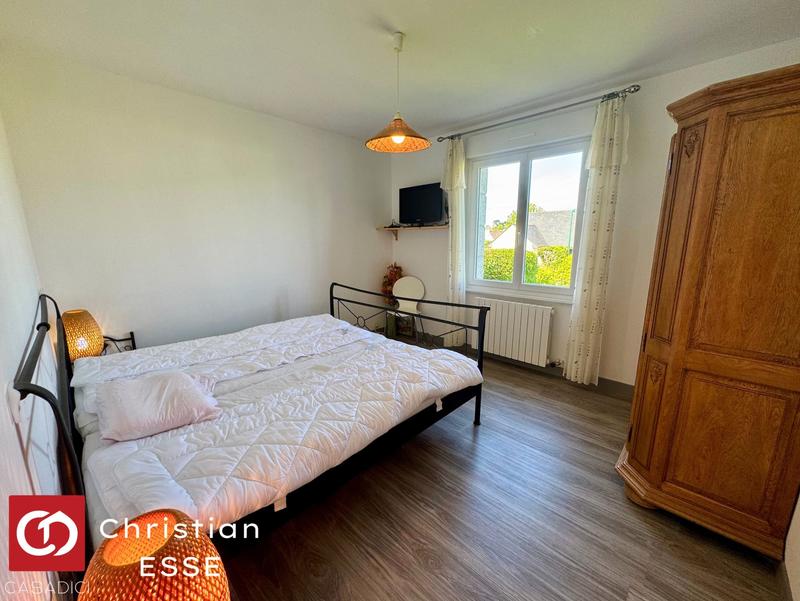 Maison traditionnelle - 149 m² - 6 pièces