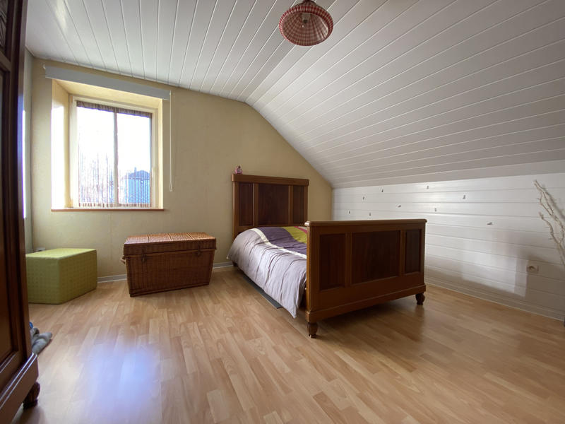 Maison - 143 m² - 5 pièces