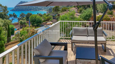 Villa - 300 m² - 8 pièces