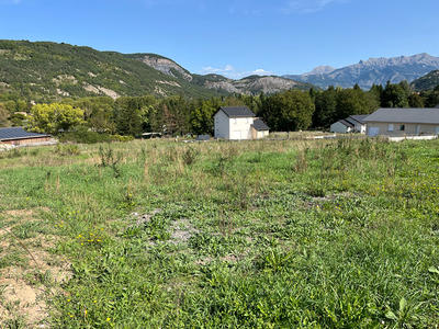Terrain - 695 m²