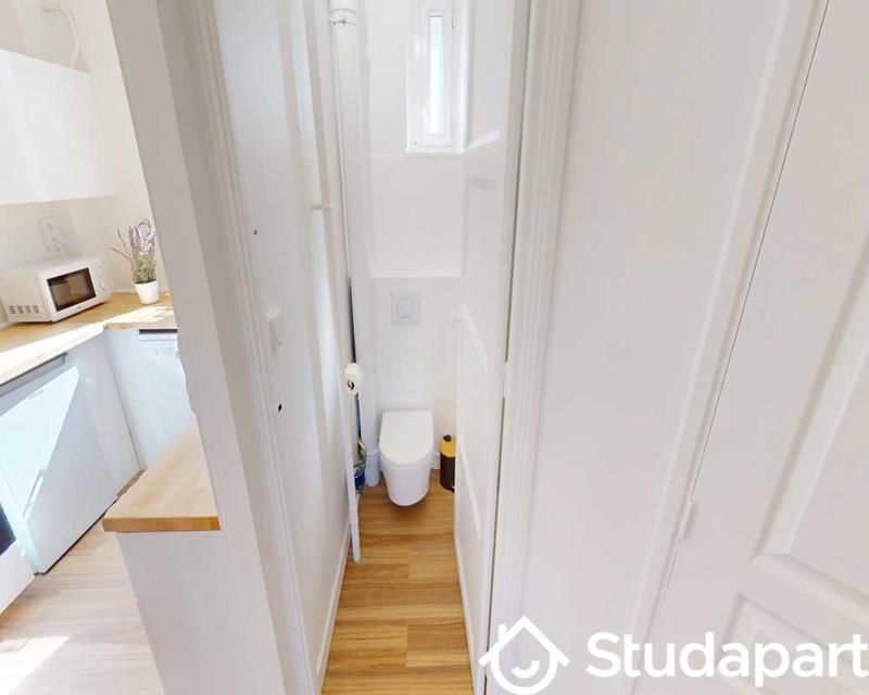 Chambre - 100 m² - 1 pièce