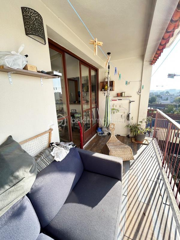 Appartement - 84 m² - 4 pièces