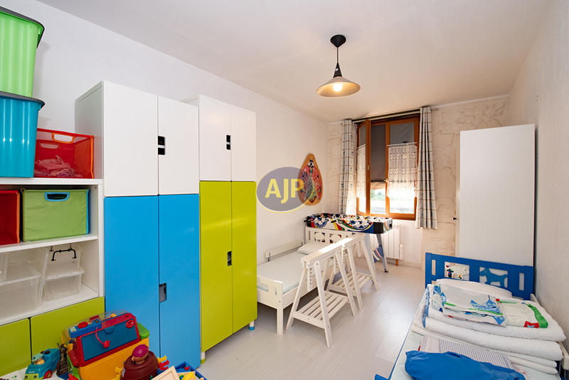 Maison - 170 m² - 5 pièces