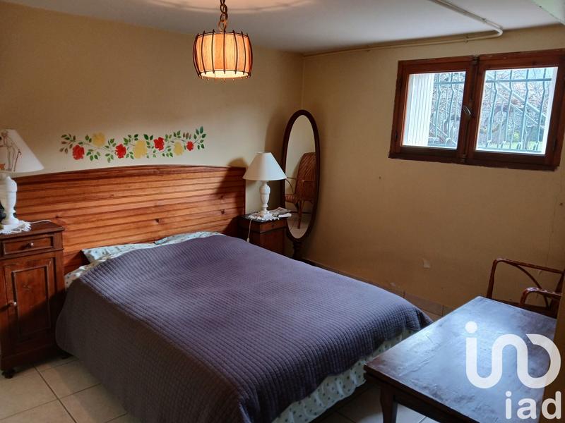 Maison - 142 m² - 8 pièces