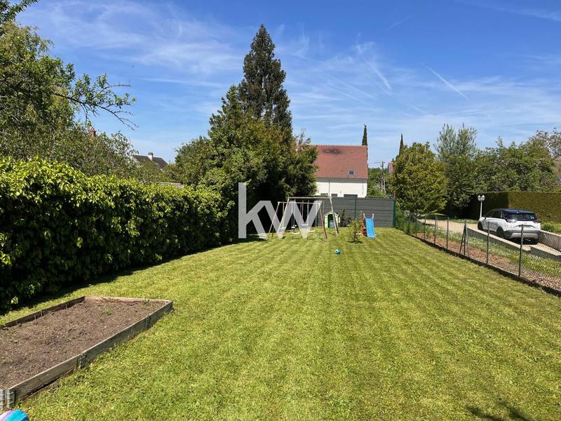 Maison - 95 m² - 5 pièces