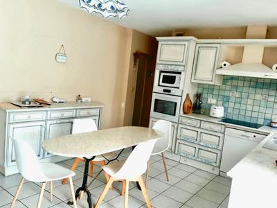 Maison - 105 m² - 5 pièces