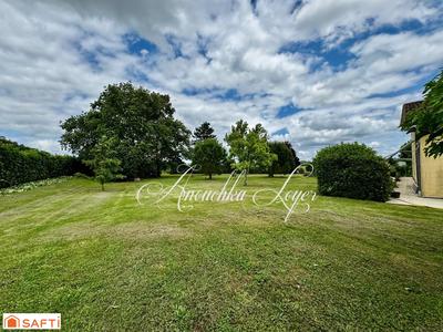 Maison - 292 m² - 9 pièces