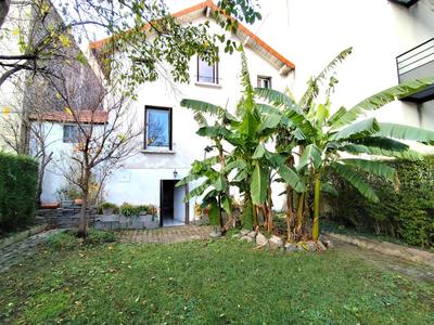 Maison - 107 m² - 5 pièces