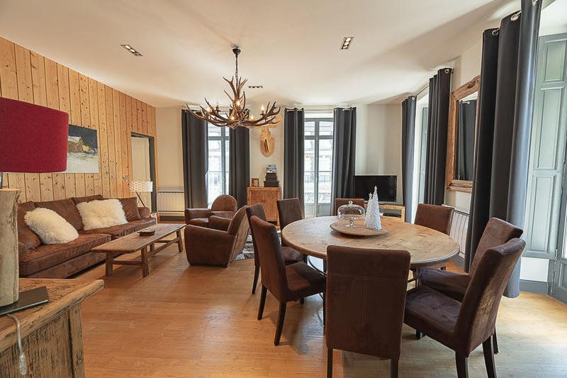 Appartement - 112 m² - 4 pièces