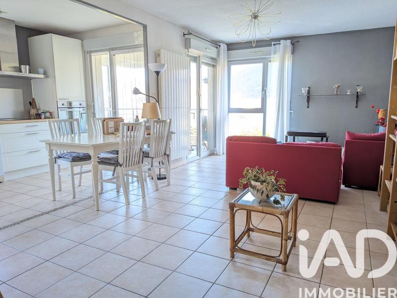 Appartement - 84 m² - 4 pièces