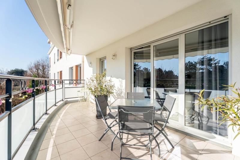 Appartement - 64 m² - 3 pièces