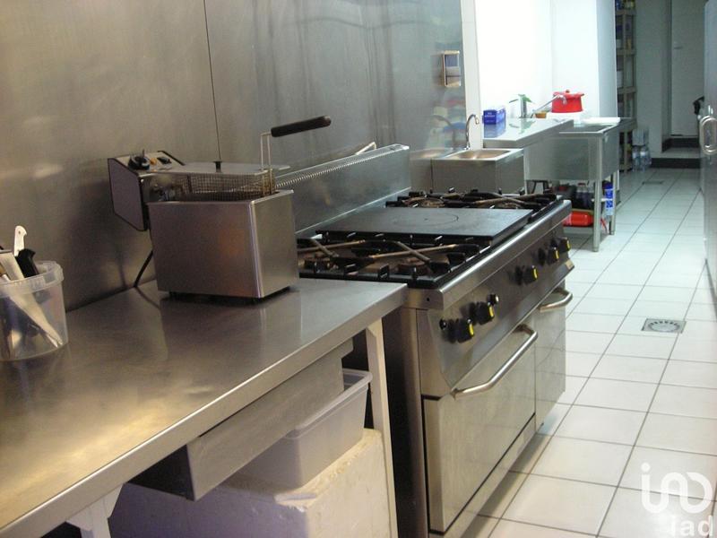 Local commercial - 225 m²