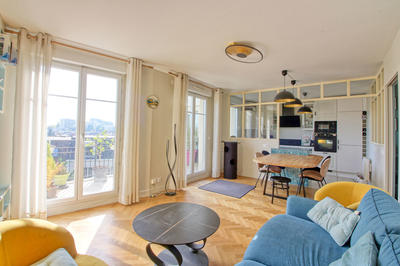 Appartement - 81 m² - 3 pièces