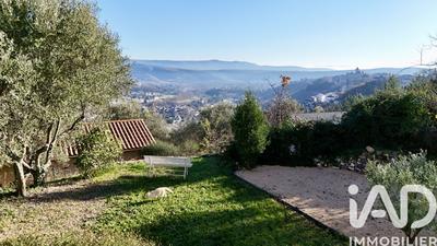 Maison - 103 m² - 5 pièces