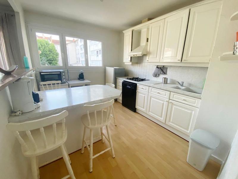 Appartement - 76 m² - 3 pièces