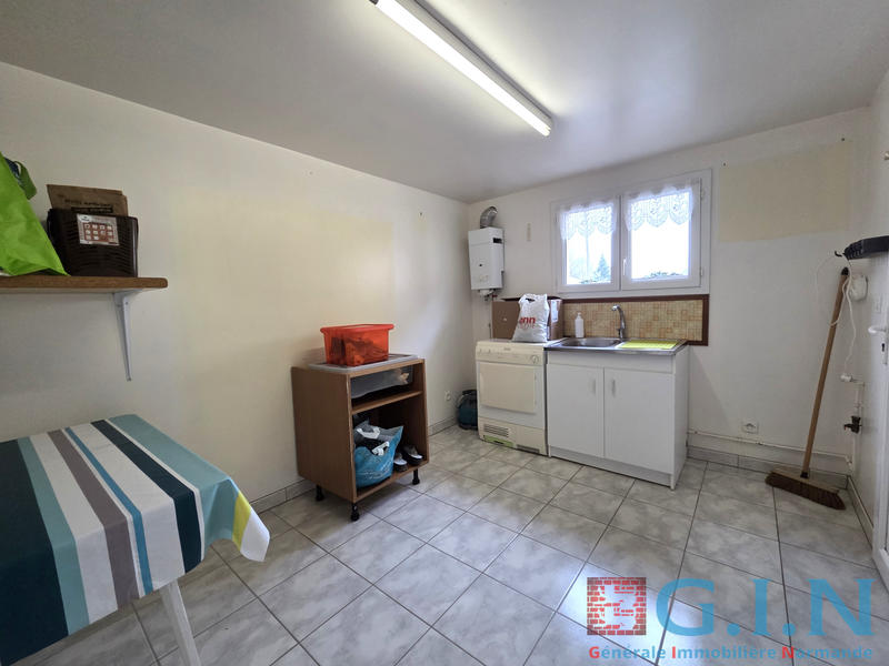 Maison - 94 m² - 5 pièces