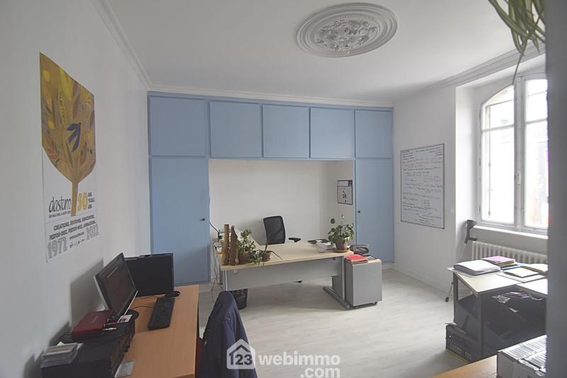 Immeuble - 285 m² - 12 pièces