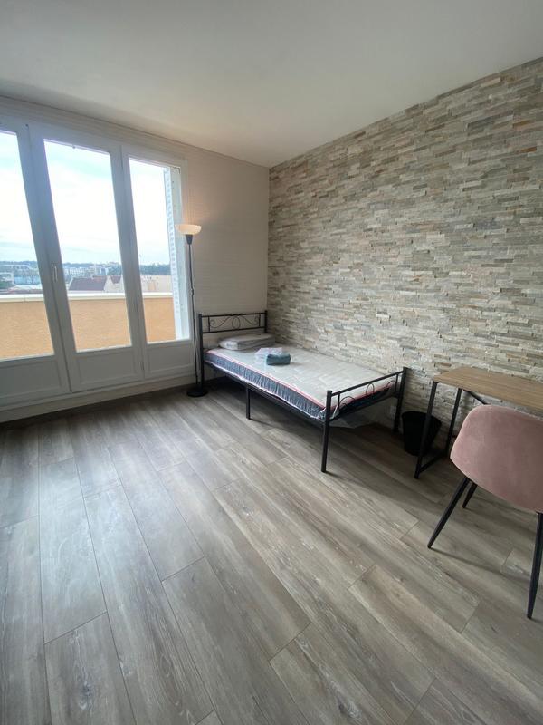 Appartement - 94 m² - 5 pièces